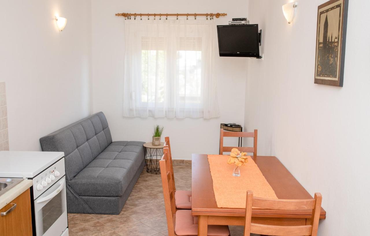 Apartments Silvana In Kampor Kültér fotó