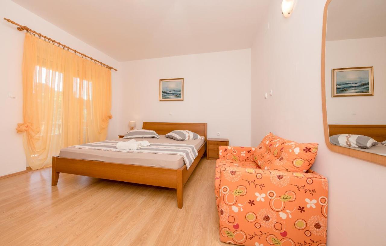 Apartments Silvana In Kampor Kültér fotó